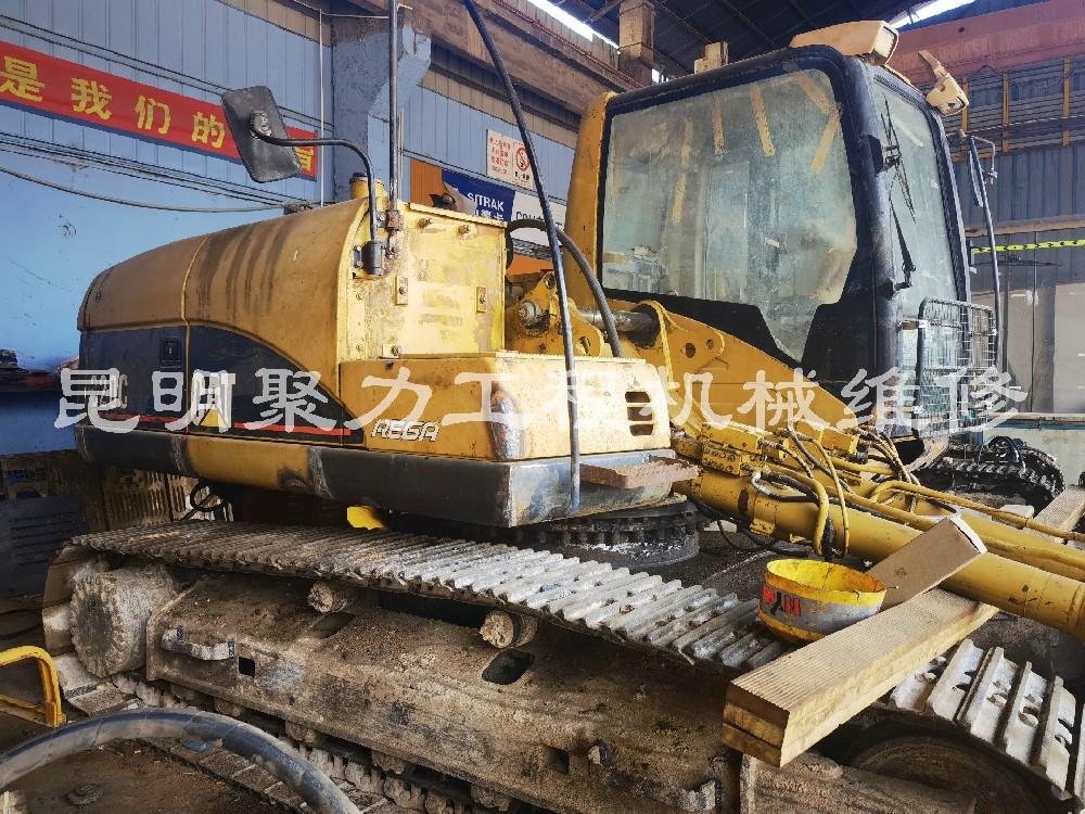 挖掘机维修_翻新_再制造-昆明聚力工程机械维修有限公司