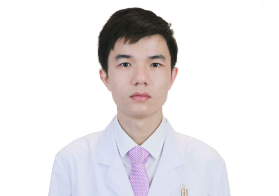 章圣_合肥华美整形医院眼部整形唇部整形专家